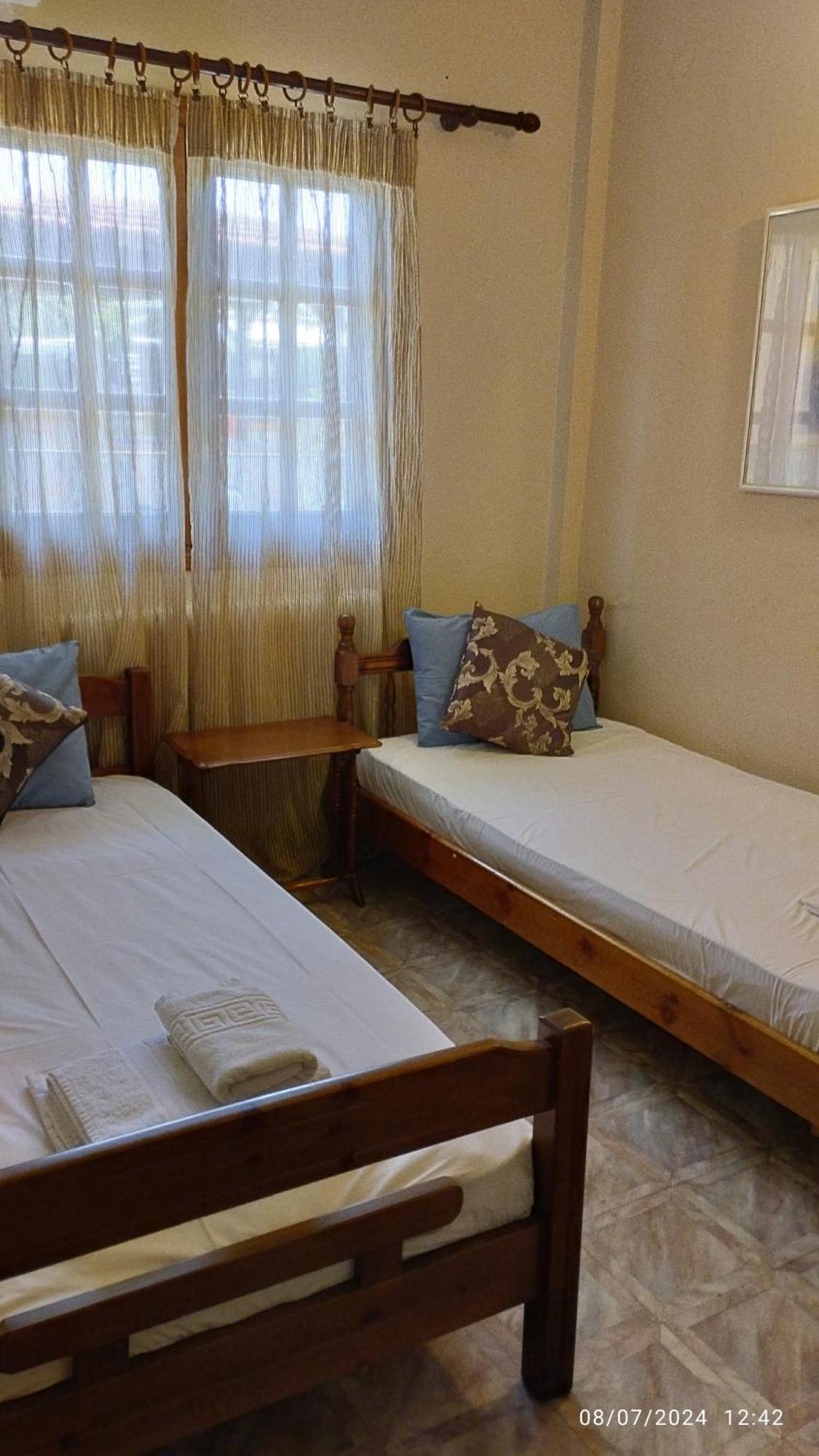 Xaroula Apartment Ierissos